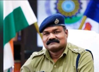 कोरोना से बचने महासमुंद पुलिस अधीक्षक ने जनता से की अपील – कोरोना से बचने महासमुंद पुलिस अधीक्षक ने जनता से की अपील -