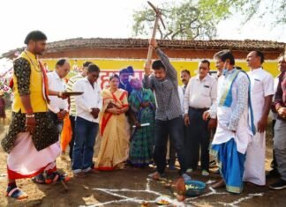 गोपाष्टमी पर्व पर गौ उपचार केंद्र निर्माण हेतु संसदीय सचिव ने किया भूमिपुजन msmd-22-5