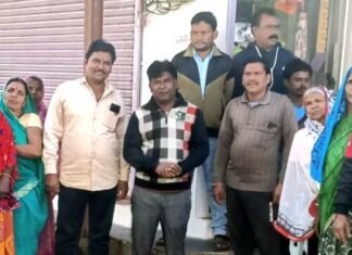 5 पार्षदों के पार्षद निधि से वार्ड-24 स्थित तालाब का होगा जीर्णोद्धार व् सौंदर्यीकरण 5 पार्षदों के पार्षद निधि से वार्ड-24 स्थित तालाब का होगा जीर्णोद्धार व् सौंदर्यीकरण