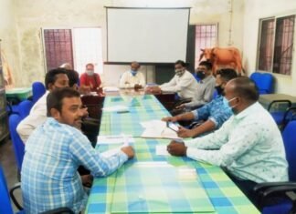 बर्ड फ्लु को लेकर स्थानीय पोल्ट्री व्यवसायियों की बैठक, रेपिड रिस्पान्स टीम गठित बर्ड फ्लु को लेकर स्थानीय पोल्ट्री व्यवसायियों की बैठक, रेपिड रिस्पान्स टीम गठित