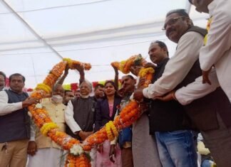 समाज को बुराइयों से बचाए रखना हम सब की है नैतिक जिम्मेदारी-गृह मंत्री साहू समाज को बुराइयों से बचाए रखना हम सब की है नैतिक जिम्मेदारी-गृह मंत्री साहू