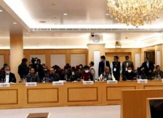 सरकार व् किसान संगठनों के बीच अब 15 जनवरी को अगले चरण की होगी बातचीत सरकार व् किसान संगठनों के बीच अब 15 जनवरी को अगले चरण की होगी बातचीत