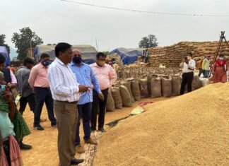 जिला कांग्रेस कमेटी भवन में नवनियुक्त ब्लॉक अध्यक्षों ने किया पदभार ग्रहण