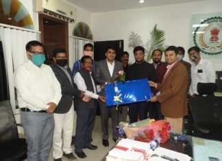 एसडीएम दूदावत को दी गई विदाई व् जिले के लिए स्थानीय अवकाश घोषित एसडीएम दूदावत को दी गई विदाई व् जिले के लिए स्थानीय अवकाश घोषित