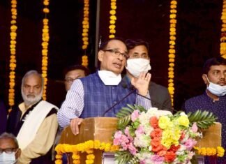 ग्वालियर मेले में खरीदे गए वाहनों के पंजीयन शुल्क पर मिलेगी छूट-CM चौहान ग्वालियर मेले में खरीदे गए वाहनों के पंजीयन शुल्क पर मिलेगी छूट-CM चौहान