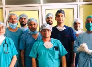 दुर्लभ सर्जरी कार्टिलेज प्रत्यारोपण करने वाले डॉक्टरों टीम को मिली बधाई दुर्लभ सर्जरी कार्टिलेज प्रत्यारोपण करने वाले डॉक्टरों टीम को मिली बधाई