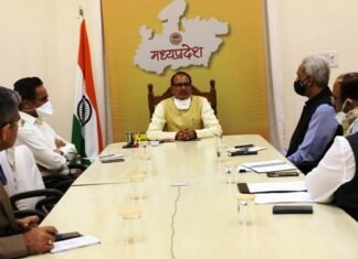 सीधी बस दुर्घटना पर उच्चस्तरीय बैठक दोषियों को छोड़ा नहीं जाएगा CM चौहान, सीधी बस दुर्घटना पर उच्चस्तरीय बैठक दोषियों को छोड़ा नहीं जाएगा CM चौहान,