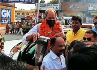 पूर्व केबिनेट मंत्री अग्रवाल के समक्ष भाउराम साहू सहित 2 अन्य भाजपा में हुए शामिल पूर्व केबिनेट मंत्री अग्रवाल के समक्ष भाउराम साहू सहित 2 अन्य भाजपा में हुए शामिल