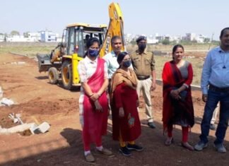 कालोनाईजर एक्ट का उल्लंघन कर अवैध प्लाटिंग करने वाले के खिलाफ की गई कार्रवाई कालोनाईजर एक्ट का उल्लंघन कर अवैध प्लाटिंग करने वाले के खिलाफ की गई कार्रवाई