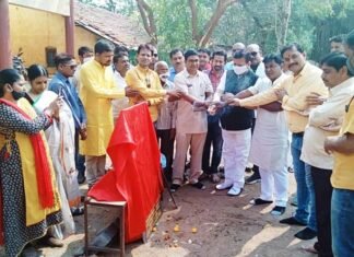 प्रेस क्लब आहाता निर्माण के लिए किया गया भूमिपूजन व् मनाया गया बसंतोत्सव प्रेस क्लब आहाता निर्माण के लिए किया गया भूमिपूजन व् मनाया गया बसंतोत्सव