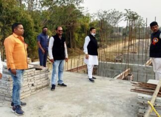 उच्चस्तरीय पुल निर्माण कार्य का किया निरीक्षण संसदीय सचिव ने उच्चस्तरीय पुल निर्माण कार्य का किया निरीक्षण संसदीय सचिव ने