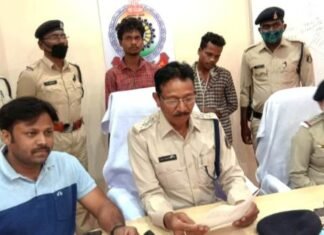 माल सहित चोरी हुए ट्रक के साथ दो आरोपी पकडाए 24 घंटे के भीतर में माल सहित चोरी हुए ट्रक के साथ दो आरोपी पकडाए 24 घंटे के भीतर में