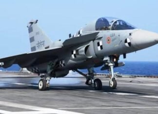 हिंदुस्तान एयरोनॉटिक्स लिमिटेड 83 हल्के लड़ाकू विमान तेजस के लिए किया अनुबंध हिंदुस्तान एयरोनॉटिक्स लिमिटेड 83 हल्के लड़ाकू विमान तेजस के लिए किया अनुबंध