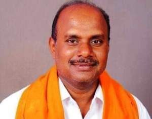 36 गढ़ की अमीर धरती मे रहने वाले लोग विकास व् रोजगार के लिए मोहताज-भेखलाल केंद्र की योजना-जल जीवन मिशन, हर घर को मिलेगा नल से पानी- भेखलाल साहू