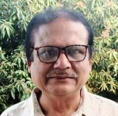 महेश राजा- जिम्मेदारी,साँसों का गणित,परिवार का हिस्सा,कालोनी का मकान व् तरीका पर्यावरण दिवस पर विशेष "पर्यावरण रक्षा" अंजाना ड़र,मन का सँतोष,परवरिश-महेश राजा