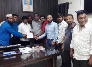 मुस्लिम समाज के लोगों ने पालिका अध्यक्ष को सौपा मांग पत्र मुस्लिम समाज के लोगों ने पालिका अध्यक्ष को सौपा मांग पत्र