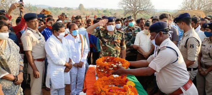 वीर शहीद दीपक भारद्वाज,जगतराम कंवर व् रमाशंकर पैकरा को दी गई अंतिम विदाई