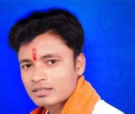 सरकार प्रदेश के उच्चस्तरीय शराबियों के लिए बिकवा रही है ऑनलाइन शराब-रविकांत शासन प्रदेश के उच्चस्तरीय शराबियों के लिए बिकवा रही है ऑनलाइन शराब-रविकांत