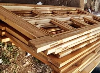 अवैध रूप से भण्डारित 42 नग सागौन चिरान जब्त,वन विभाग की कार्यवाही अवैध रूप से भण्डारित 42 नग सागौन चिरान जब्त,वन विभाग की कार्यवाही