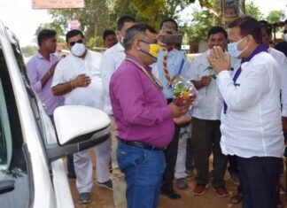 स्काउट-गाइड के राष्ट्रीय निदेशक को दी गई स्काउट-गाइड की गतिविधियों की जानकारी स्काउट-गाइड के राष्ट्रीय निदेशक को दी गई स्काउट-गाइड की गतिविधियों की जानकारी