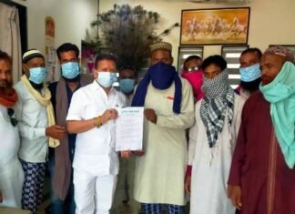 कांपा के कब्रिस्तान में होगा शेड निर्माण, समाज के पदाधिकारियों ने जताया आभार कांपा के कब्रिस्तान में होगा शेड निर्माण, समाज के पदाधिकारियों ने जताया आभार