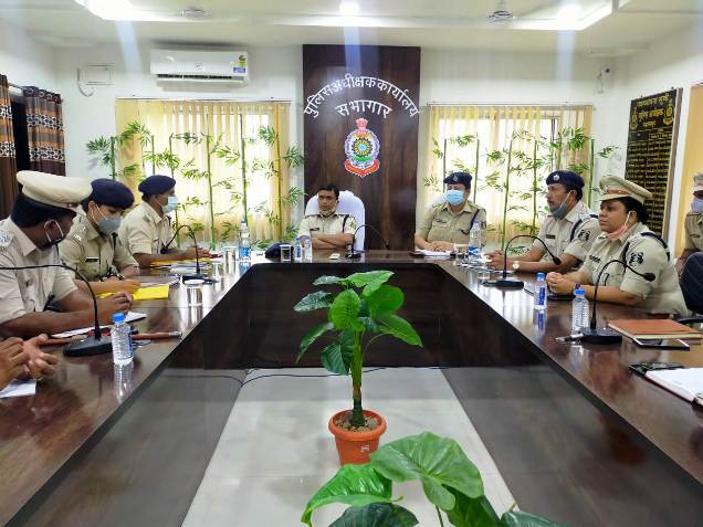 युवा IPS दिव्यांग पटेल ने संभाली जिले की कमान,फरियादी को मिलेगा विशेष महत्व