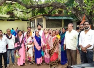 तुमगांव के वार्ड नं 05-06 में बसे गरीब परिवारों को मिला जमीन का मालिकाना हक तुमगांव के वार्ड नं 05-06 में बसे गरीब परिवारों को मिला जमीन का मालिकाना हक
