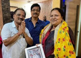 स्वेच्छानुदान मद से 40 लोक कलाकार को पांच-पांच हजार रूपए देने की घोषणा स्वेच्छानुदान मद से 40 लोक कलाकारों को पांच-पांच हजार रूपए देने की घोषणा