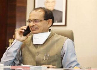 मुझे आप पर गर्व है CM चौहान ने कहा भारतीय हॉकी टीम के सदस्य विवेक को मुझे आप पर गर्व है CM चौहान ने कहा भारतीय हॉकी टीम के सदस्य विवेक को