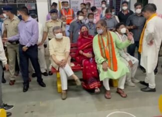 प्रदेश में रेल परियोजनाओं को दी जाएगी प्राथमिकता : रेल मंत्री अश्विनी वैष्णव प्रदेश में रेल परियोजनाओं को दी जाएगी प्राथमिकता : रेल मंत्री अश्विनी वैष्णव