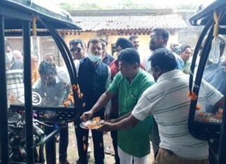 अब ई रिक्शा से डोर टू डोर कचरा कलेक्शन,सामान्य रिक्शा से मिलेगी मुक्ति अब ई रिक्शा से डोर टू डोर कचरा कलेक्शन,सामान्य रिक्शा से मिलेगी मुक्ति