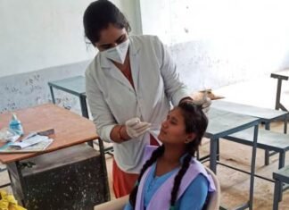 स्कूली बच्चें Covid+ मिलने के बाद क्षेत्र के स्कूल व् आंगनबाड़ी केंद्र 7 दिनों के लिए बंद स्कूली बच्चें Covid+ मिलने के बाद क्षेत्र के स्कूल व् आंगनबाड़ी केंद्र 7 दिनों के लिए बंद