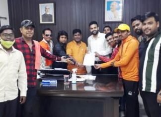 देवी, देवताओं का चित्र वाला पटाखा बेचने पर होगी कानूनी कार्यवाही-पालिकाध्यक्ष devi devtao vale chitra bain