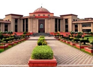 सिल्वर अवार्ड मिला 36 गढ़ हाईकोर्ट को ई-कोर्ट के बेहतर प्रसार एवं क्रियान्वयन के लिए सिल्वर अवार्ड मिला 36 गढ़ हाईकोर्ट को ई-कोर्ट के बेहतर प्रसार एवं क्रियान्वयन के लिए