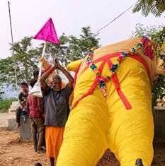 21 फीट के रावण का पुतला दहन होगा दशहरा के दिन तुमगांव में 21 फीट के रावण का पुतला दहन होगा दशहरा के दिन तुमगांव में