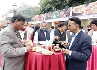 आदि महोत्सव ने दिल्लीवासियों के जीते दिल,60 लाख रुपये से अधिक की हुई बिक्री आदि महोत्सव ने दिल्लीवासियों के जीते दिल,60 लाख रुपये से अधिक की हुई बिक्री