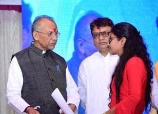 गृहमंत्री की पहल से वॉलीबाल खिलाड़ी हर्षिता बनेगी आत्मनिर्भर गृहमंत्री की पहल से वॉलीबाल खिलाड़ी हर्षिता बनेगी आत्मनिर्भर