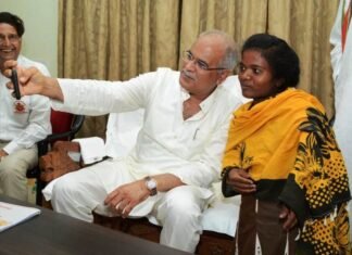 नीयती ने कद तो छोटा दिया, लेकिन हौसला है बुलंद-सोमारी नीयती ने कद तो छोटा दिया, लेकिन हौसला है बुलंद-सोमारी