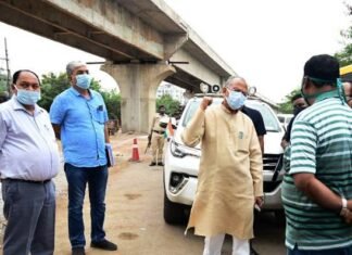 PWD मंत्री ने राजधानी में चल रहे फ्लाई ओवर,एक्सप्रेस-वे आदि निर्माणाधीन कार्यो का किया निरीक्षण PWD मंत्री ने राजधानी में चल रहे फ्लाई ओवर,एक्सप्रेस-वे आदि निर्माणाधीन कार्यो का किया निरीक्षण