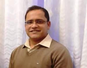 उग्रवादी हमले में शहीद हुए कर्नल विप्लव त्रिपाठी के शहादत को नमन किया CM बघेल ने हमले में शहीद हुए कर्नल विप्लव त्रिपाठी के शहादत को नमन किया CM बघेल ने