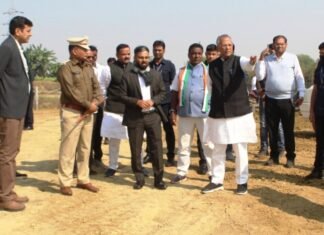 राजिम माघी पुन्नी मेला की तैयारियां का जायजा लिया पर्यटन मंत्री ताम्रध्वज साहू ने राजिम माघी पुन्नी मेला की तैयारियां का जायजा लिया पर्यटन मंत्री ताम्रध्वज साहू ने