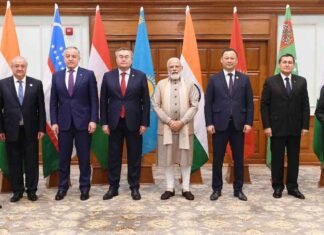 मध्य एशियाई देशों के विदेश मंत्री से मुलाक़ात की PM मोदी ने मध्य एशियाई देशों के विदेश मंत्री से मुलाक़ात की PM मोदी ने