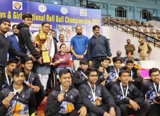 खेल का मैदान हो या जीवन आगे बढ़ने के लिए अपने आप से प्रतिस्पर्धा जरूरी-डॉ. जोशी खेल का मैदान हो या जीवन आगे बढ़ने के लिए अपने आप से प्रतिस्पर्धा जरूरी-डॉ. जोशी