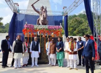 सोनाखान बनेगा तहसील,जयस्तंभ चौक पर लगेगा शहीद वीर नारायण सिंह का प्रतिमा-CM बघेल सोनाखान बनेगा तहसील,जयस्तंभ चौक पर लगेगा शहीद वीर नारायण सिंह की प्रतिमा-CM बघेल