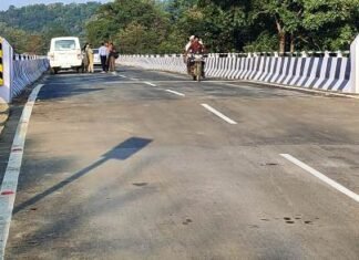 नदी नालो पर बने पुल रास्ते को ही नही वरन रिश्ते को भी है जोड़ते लोहारडीह-बंजारी के बीच बनेगा उच्चस्तरीय पुल तीन करोड़ 19 लाख की मिली स्वीकृति