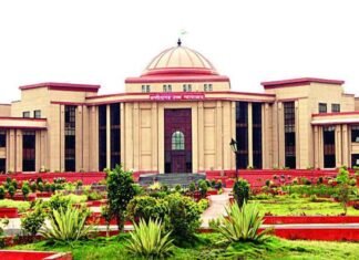 हाईकोर्ट ने विभाग प्रमुख को किया आदेशित 4 सप्ताह के भीतर लेवे निर्णय हाईकोर्ट ने विभाग प्रमुख को किया आदेशित 4 सप्ताह के भीतर लेवे निर्णय