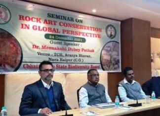 शैल चित्र व् गुफा चित्र राष्ट्रीय स्तर पर ही नहीं बल्कि अंतर्राष्ट्रीय स्तर पर है प्रसिद्ध शैल चित्र व् गुफा चित्र राष्ट्रीय स्तर पर ही नहीं बल्कि अंतर्राष्ट्रीय स्तर पर है प्रसिद्ध