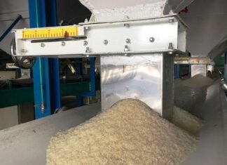 दो राईस मिल को नियमों की अवहेलना करने पर किया गया सील-कोंडागांव दो राईस मिल को नियमों की अवहेलना करने पर किया गया सील-कोंडागांव