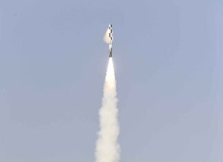 ब्रह्मोस सुपरसोनिक क्रूज मिसाइल का आज किया गया सफल परीक्षण ब्रह्मोस सुपरसोनिक क्रूज मिसाइल का किया गया सफल परीक्षण