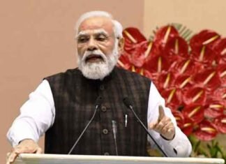 टीकाकरण अभियान के 1 वर्ष पूरे होने पर स्वास्थ्य विभाग की भूमिका की सराहना PM मोदी ने की प्रवासी भारतीय दिवस सम्मेलन का शुभारंभ करेंगे PM मोदी इंदौर में